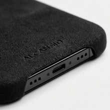 iPhone 17 Air - Alcantara Case - Deep Black
