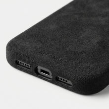 iPhone 17 - Alcantara Case - Deep Black