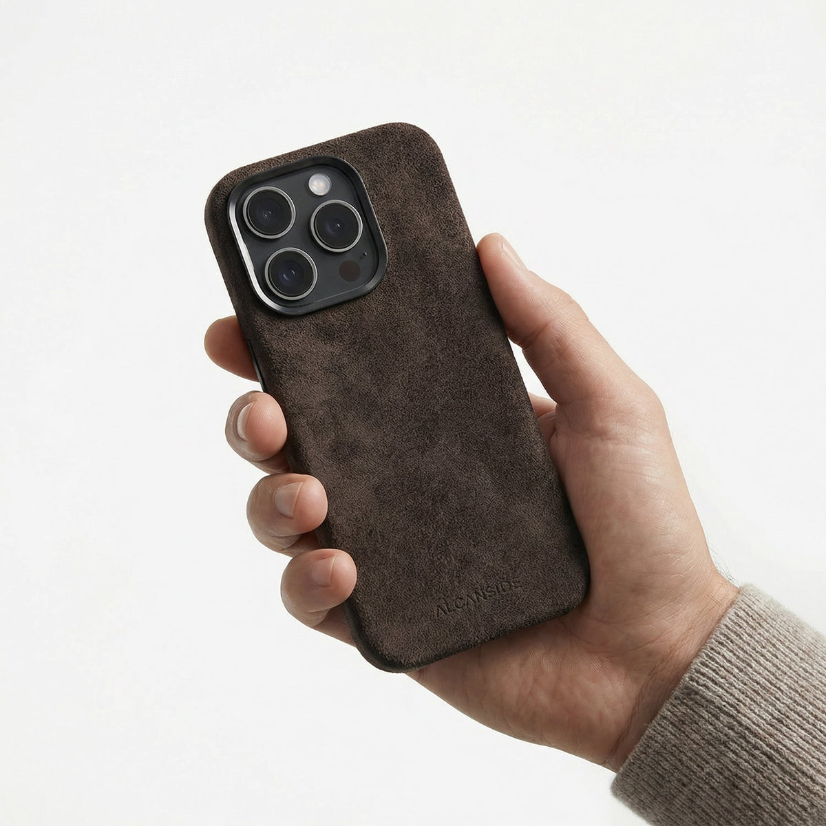 iPhone 16 Pro - Alcantara Case - Chocolate Brown