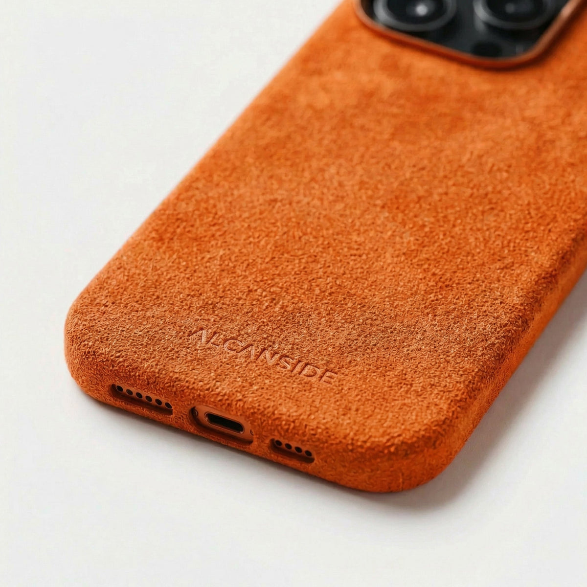 iPhone 16 Pro - Alcantara Case - Orange