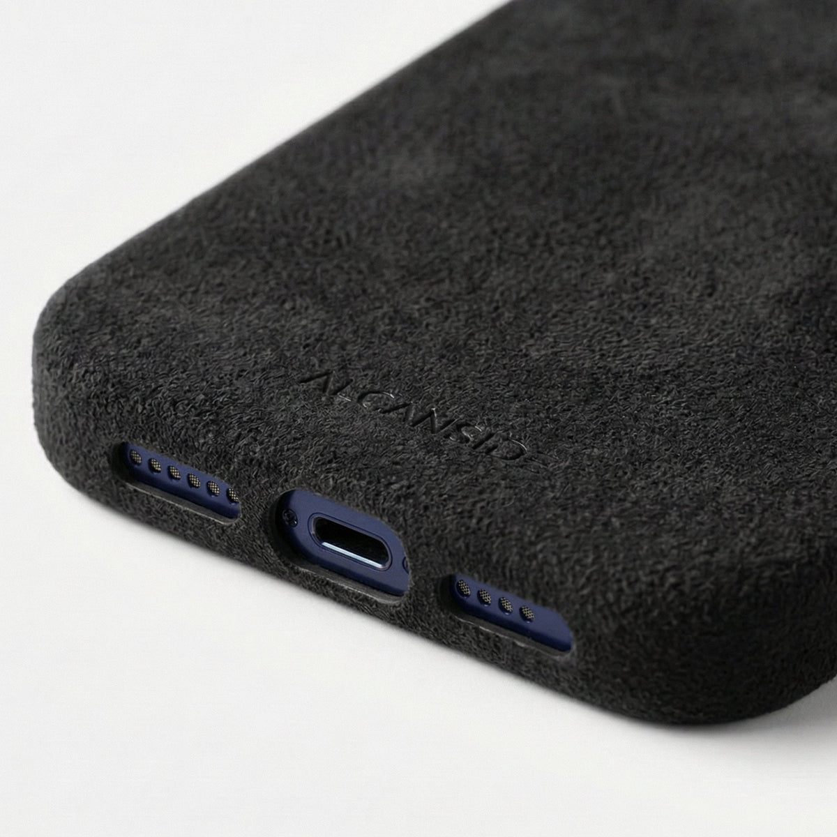 iPhone 18 Pro - Alcantara Case - Deep Black